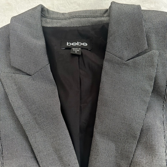 Bebe black and grey blazer. - Picture 2 of 4